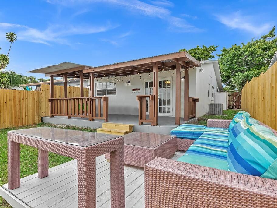 Supervilla - Lakefront - Sunsets, Kayaks, Grill Fort Lauderdale Kültér fotó